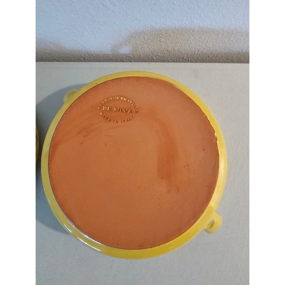 De Silva 8 Inch Yellow Terracotta Lidded Casserole Dish Made In Italy